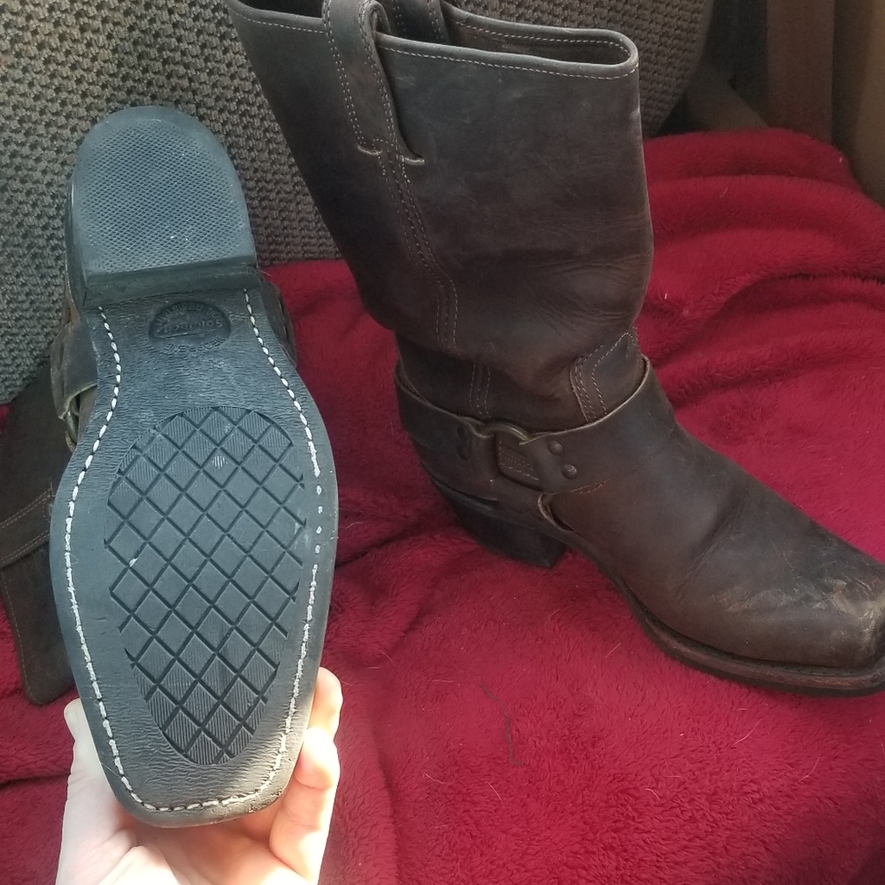 9/9.5 boots